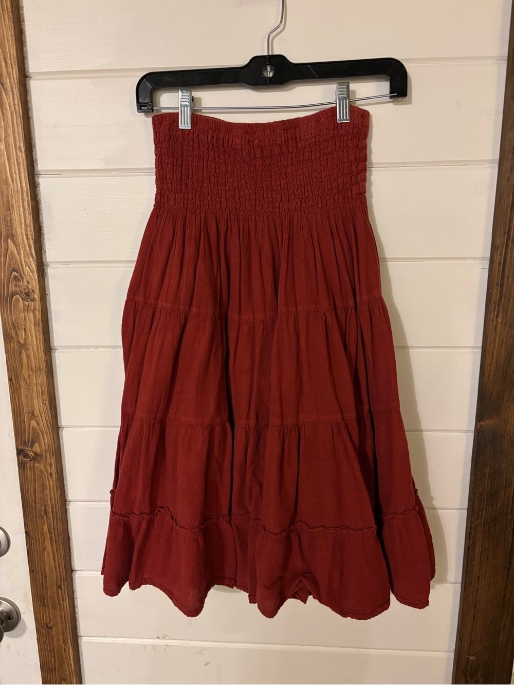 Women’s Red Cotton Flower Boho Smocked Waist Midi Skirt